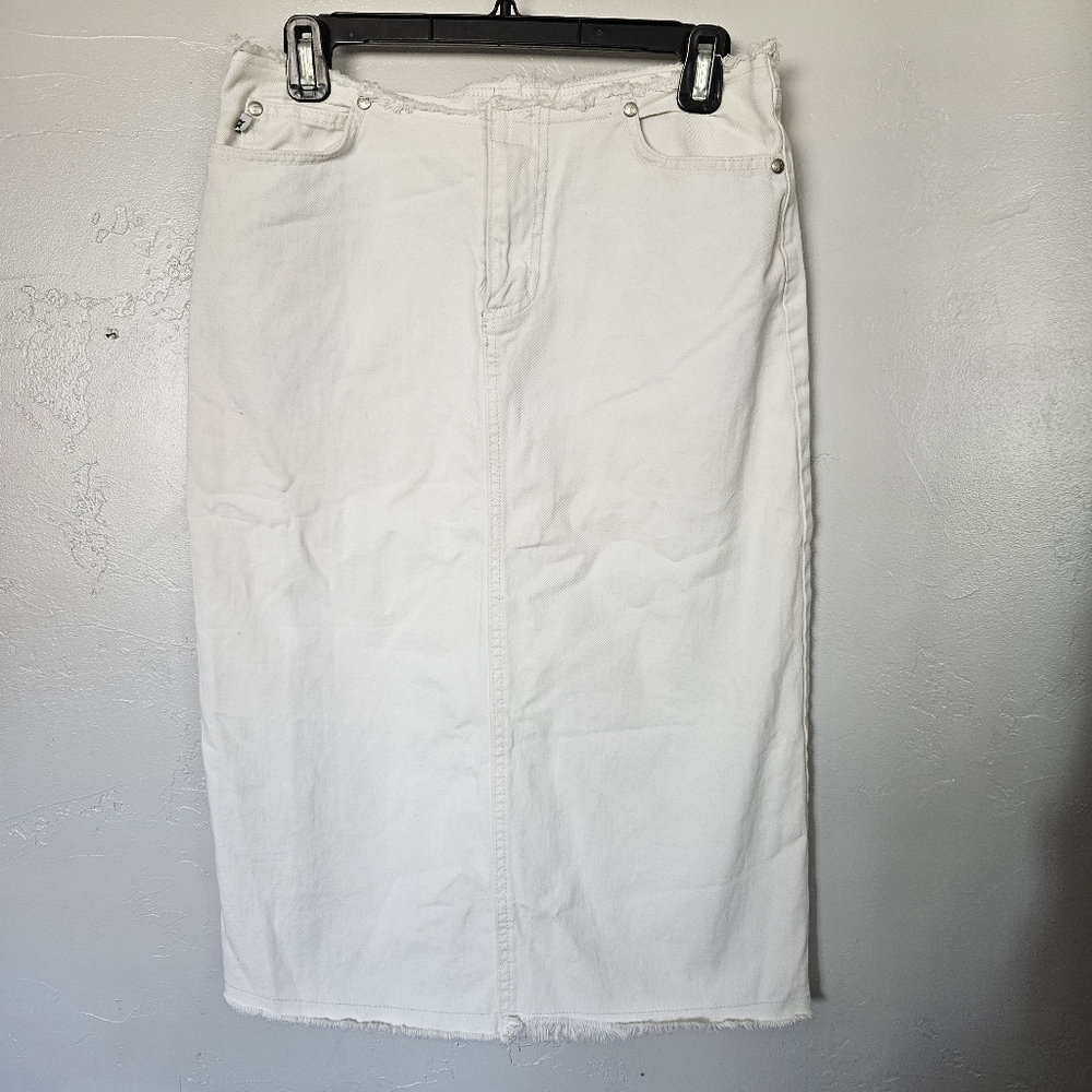 it. Jeans Vintage Y2K 90s Size 7 White Midi Length Pencil Skirt Frayed Waist